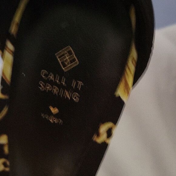 Call it spring high needed nwot shoes - Picture 5 of 6